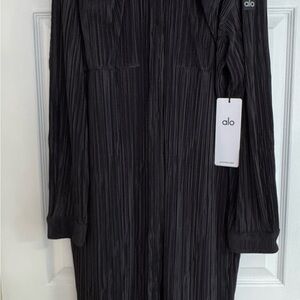 Alo Black Long Sleeve Shirt